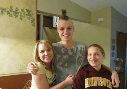 Zach Sobiech with his sisters