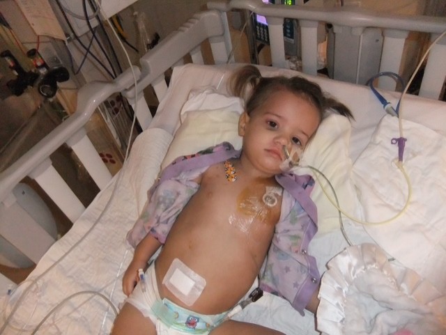 Finding Community and Creativity: Glamorama Ambassador Anikah’s Story 